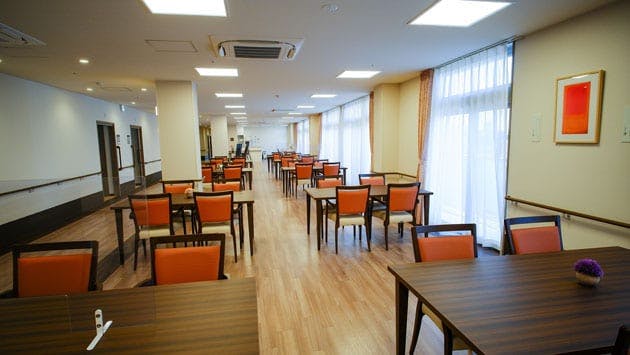 リアンレーヴ大阪弁天町 食堂