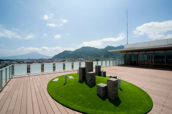 ココファンレジデンスサザンブルー鹿児島 屋上デッキ