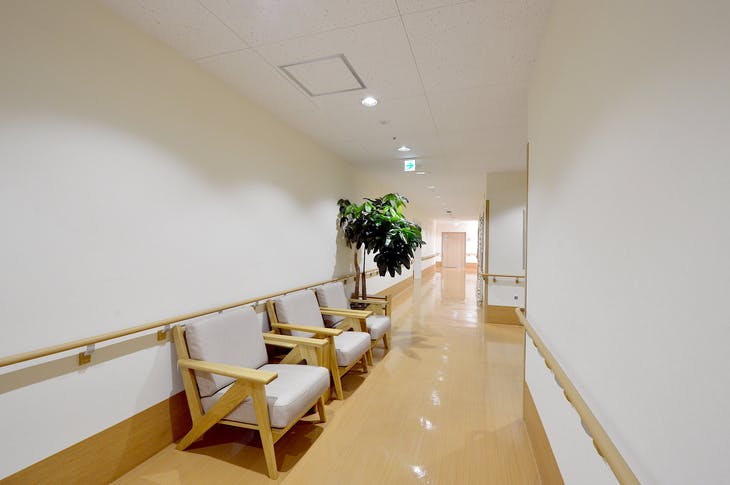 はなことば小田原2号館 廊下