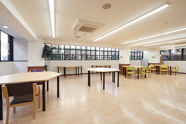 スーパー・コート東住吉2号館 1階食堂