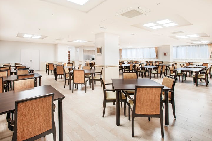 SOMPOケア ラヴィーレ湘南鷹取 ダイニングルーム