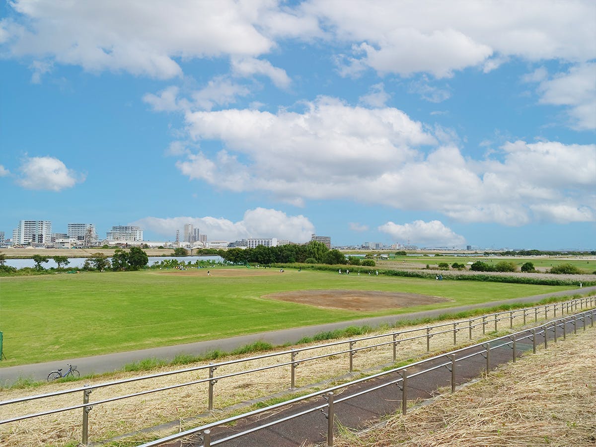 プレザンメゾン篠崎 野球場