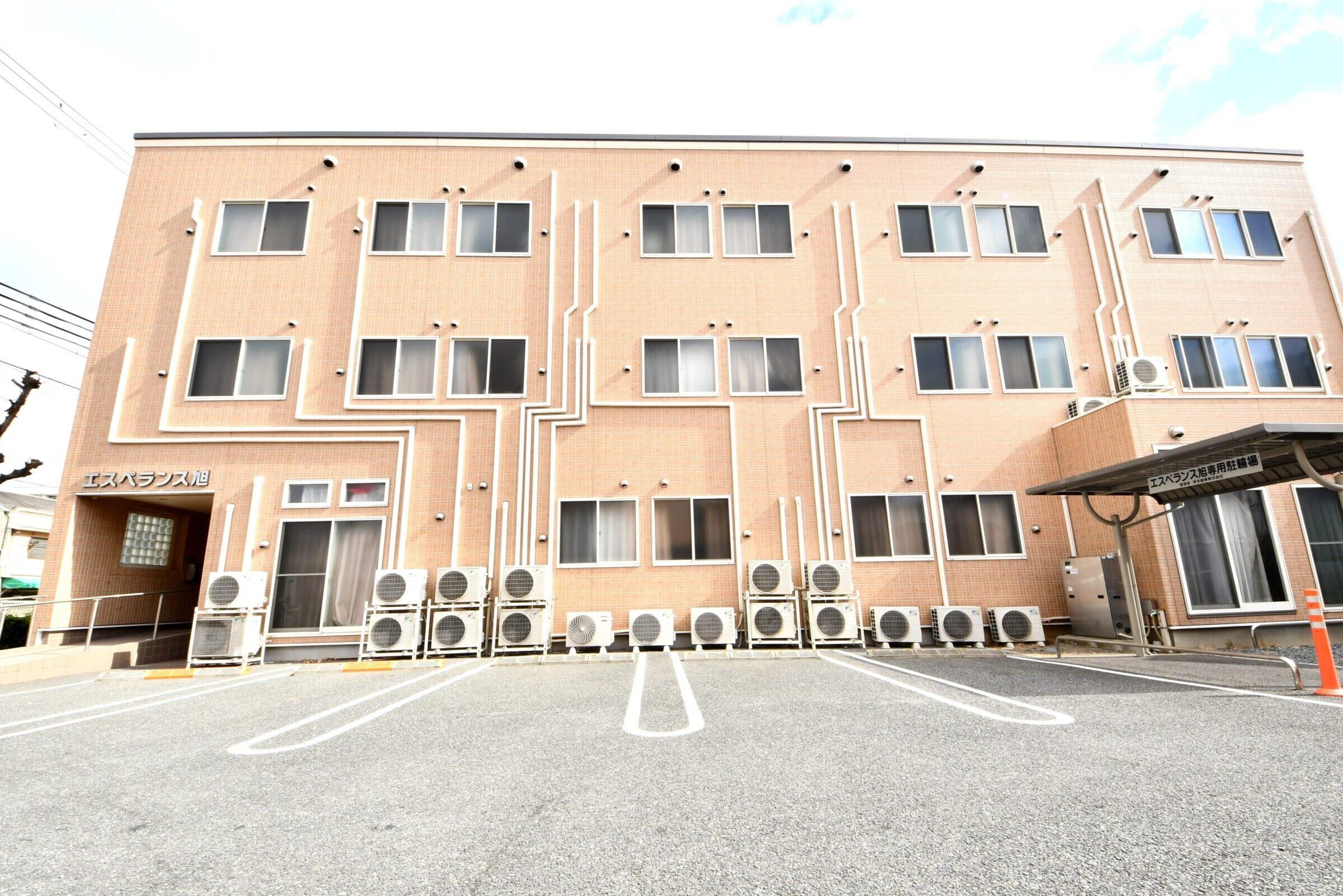 エスペランス旭 外観