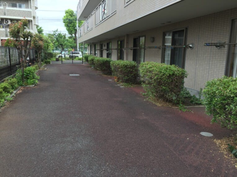 そんぽの家 新小平 敷地内