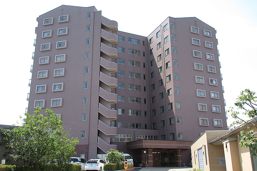 メデカマンション桂 外観