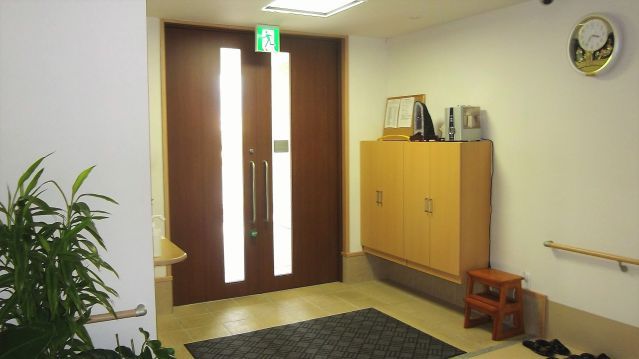 そうごうケアホーム西賀茂 玄関