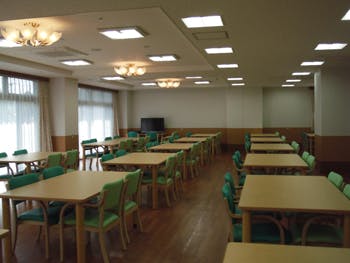 ベストライフ京王堀之内 食堂