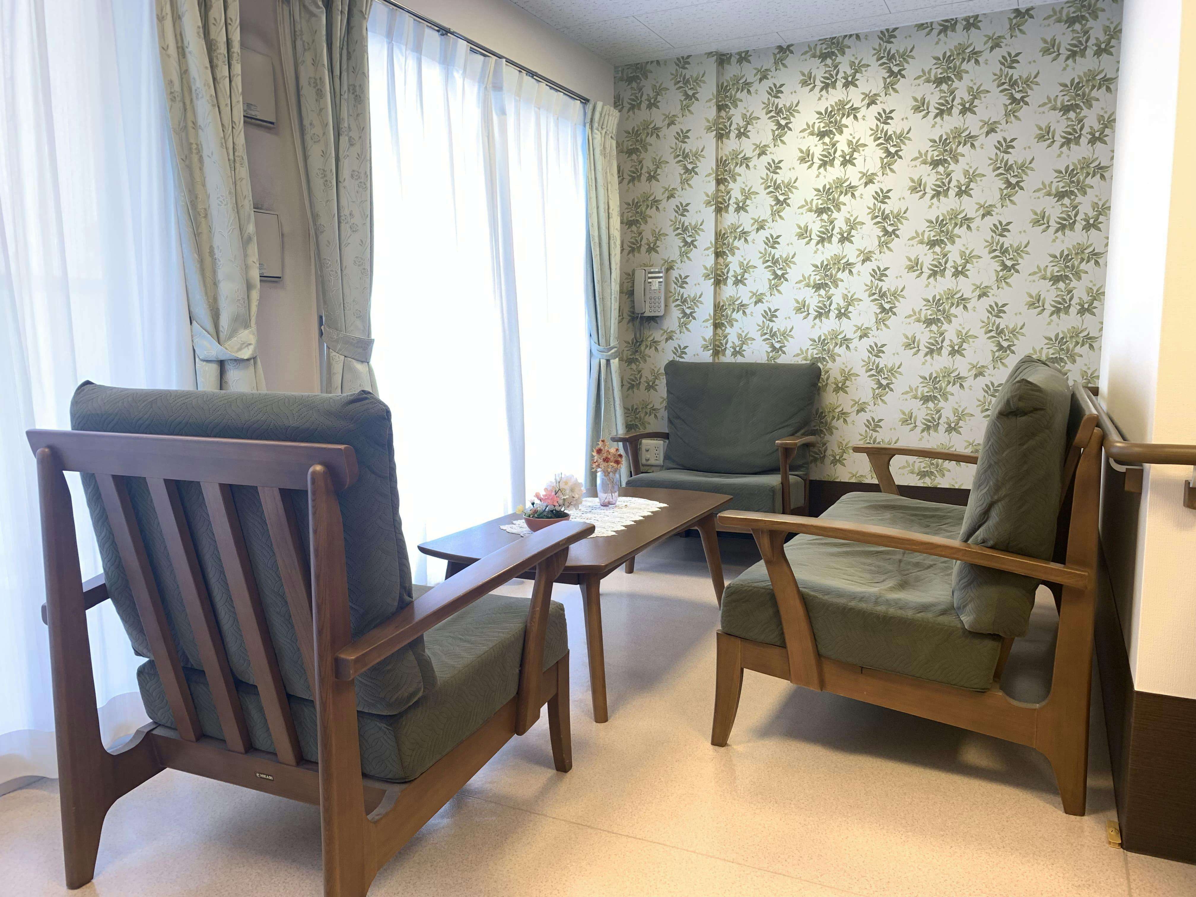 ココファン岸谷公園 談話コーナー