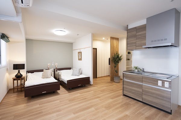 ニチイホーム南大井 居室（二人部屋）