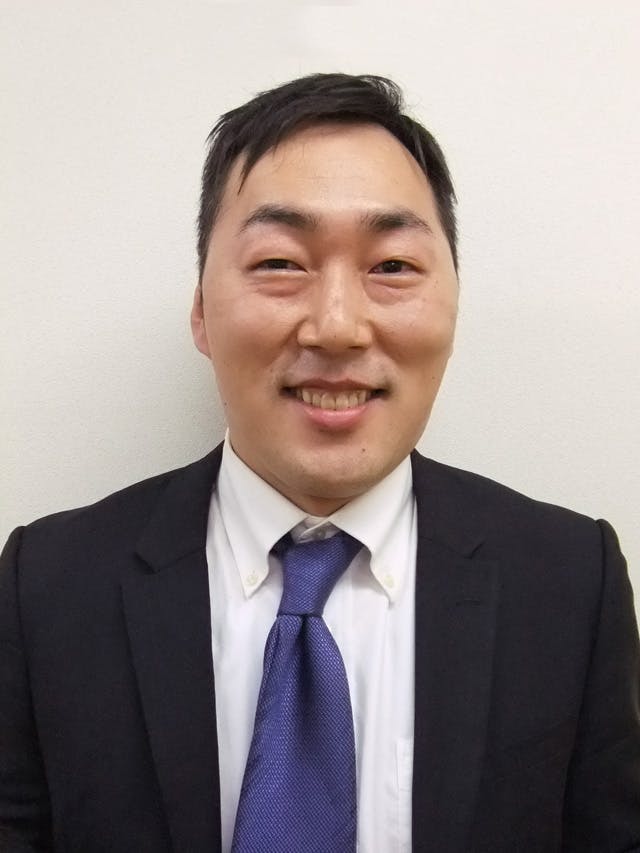 リアンレーヴ新小平 施設長関本 ばく