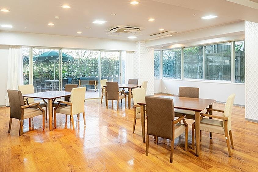 グランダ武蔵野 1F ダイニングルーム兼機能訓練室