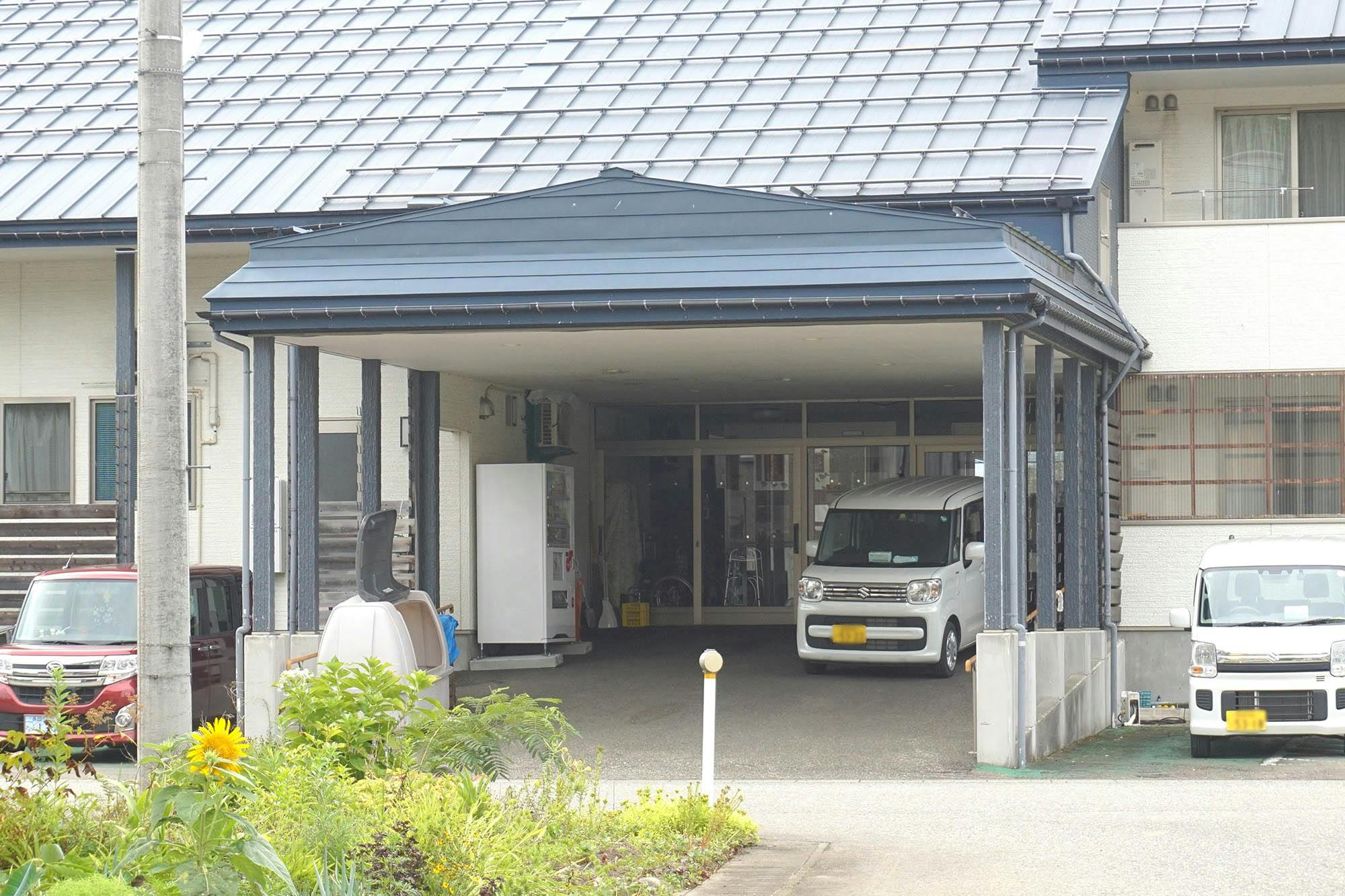 ワールドステイ越後川口 入口