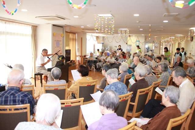 グループホームみんなの家・西東京 音楽会