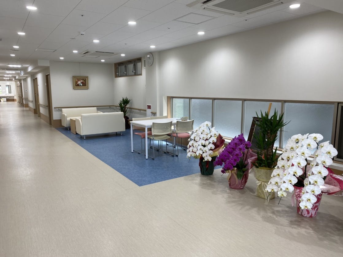 そうごうケアホーム小栗栖 エントランス