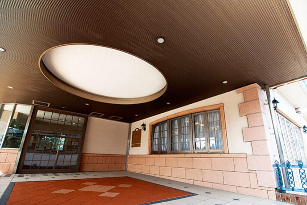ハイリタイヤー松葉公園 エントランス