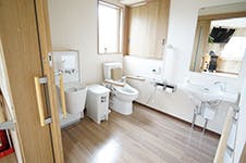 リビングケア唯の家平塚大神弐番館 トイレ