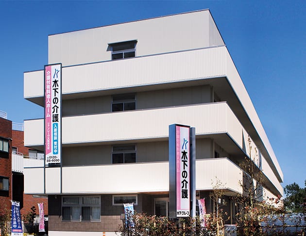 リアンレーヴ大阪弁天町 外観