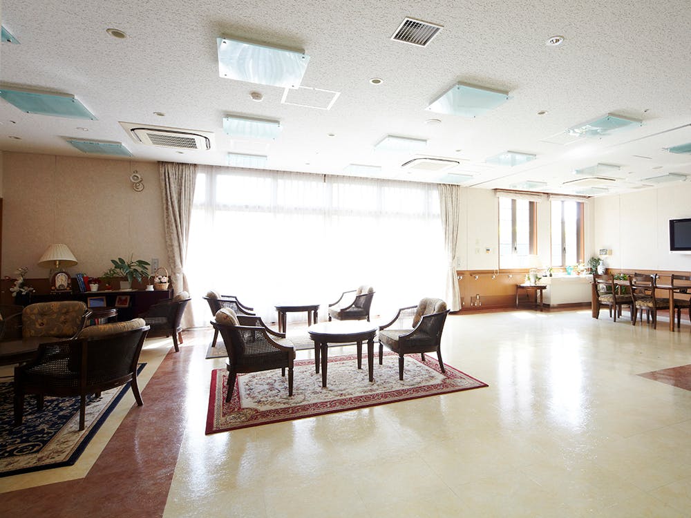 チャーム池田満寿美町 