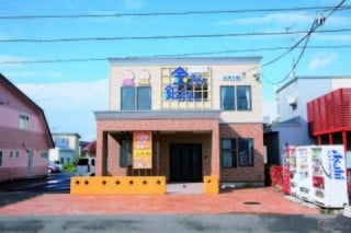 大町の金さん銀さん 外観