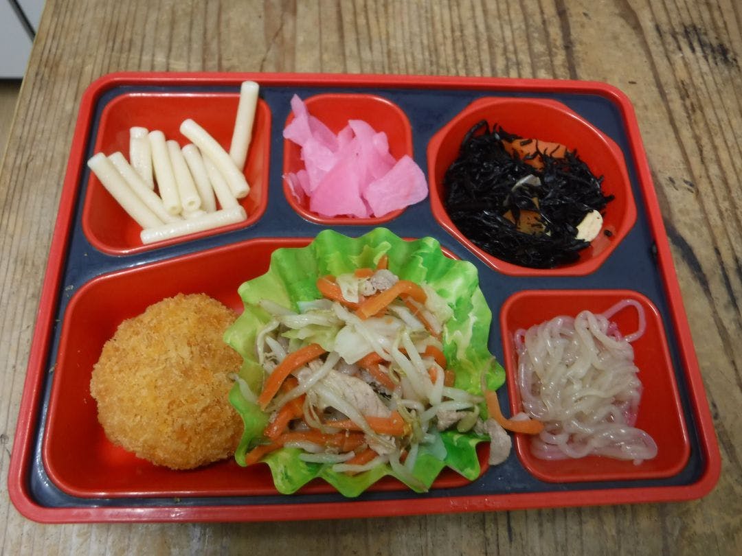 リビング閑 常食