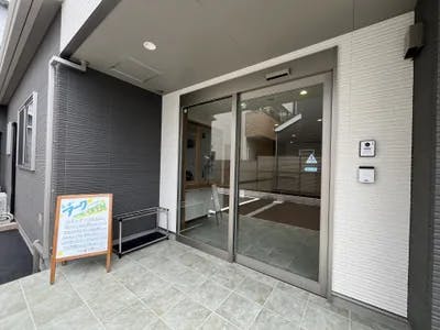 えーゆーアーク エントランス