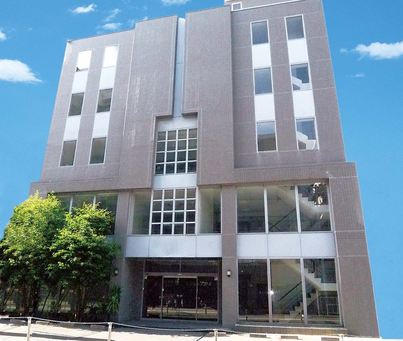 ハートランド布施 外観