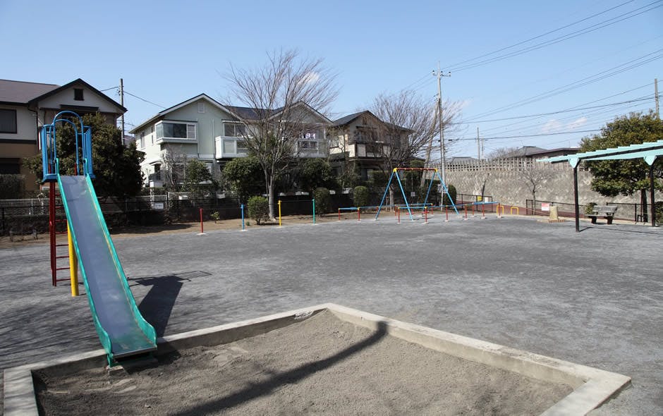 あずみ苑ラ・テラス逆井 狢台公園