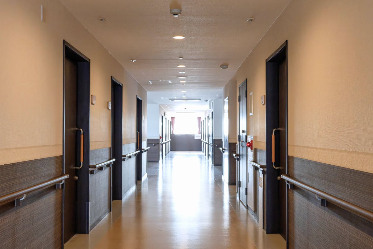 ソレイユとよなか 廊下