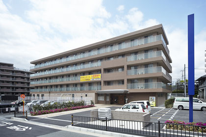 スーパー・コート豊中桃山台 外観