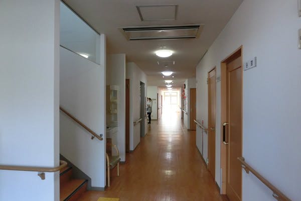 ヴィラあさぎり 廊下