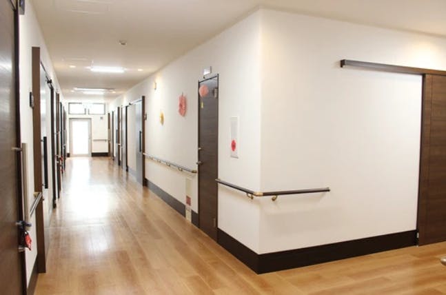 ハピネスなつめの里 1階廊下