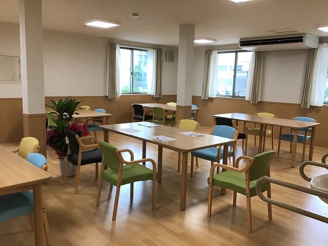 彩那パレス武庫之荘本町 食堂