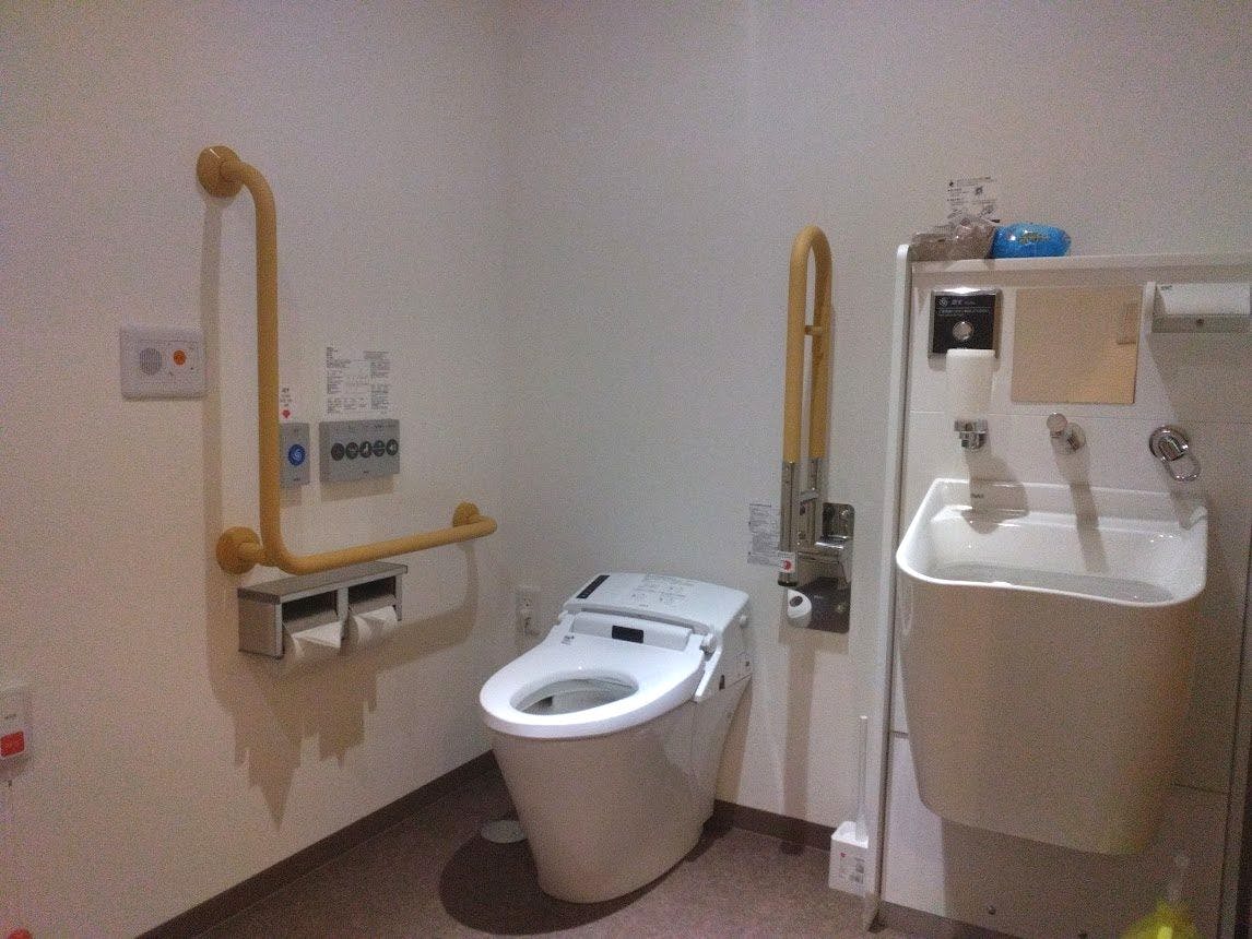 みつばメゾン志木参番館 トイレ