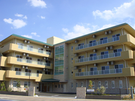 ベストライフ三郷中央 外観