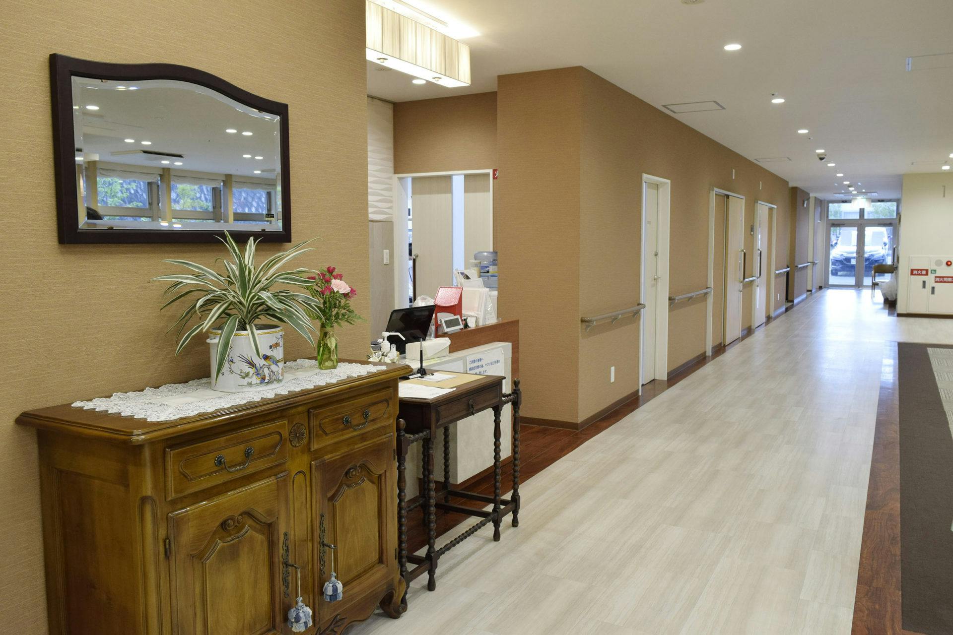 ニチイメゾン箕面船場 廊下