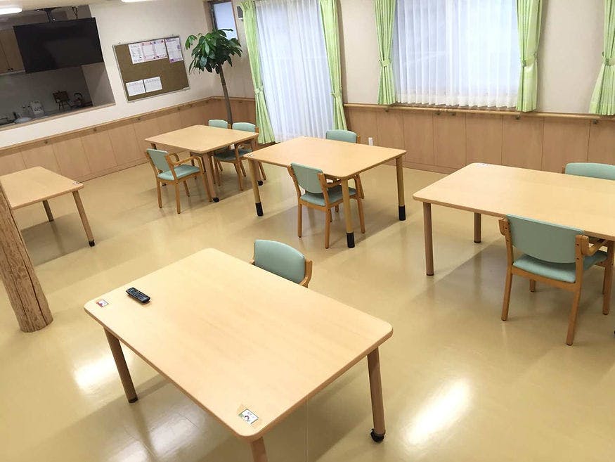 住宅型有料老人ホーム ラウレアハレ 食堂