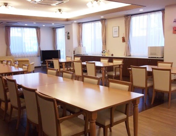 リアンレーヴ井土ヶ谷 食堂