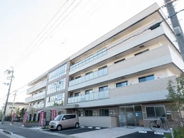 ロイヤルホーム伊丹荒牧 外観