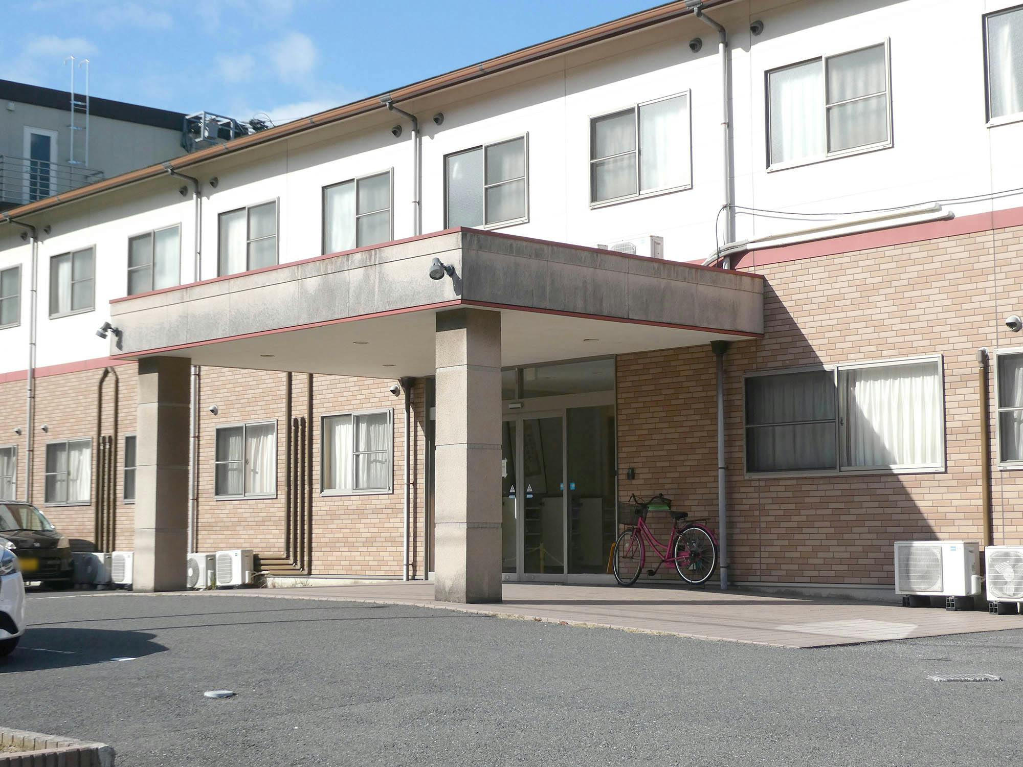 ナーシングホームわかまつ 入口