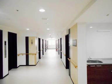 サービス付き高齢者向け住宅朝日ケアホーム山鼻 廊下