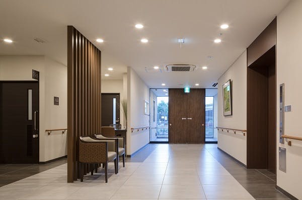 ニチイホーム渋谷本町 エントランスホール