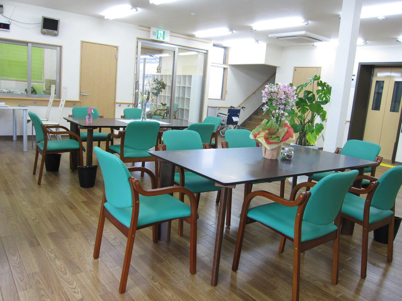 ライフパートナー深井 多目的ホール