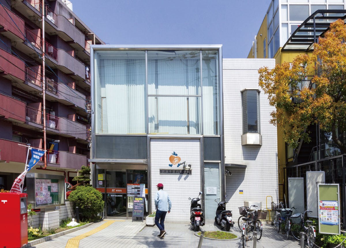 ウエリスオリーブ吹田千里丘 摂津千里丘郵便局