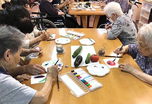 グループホームえくせれんと国府 絵手紙