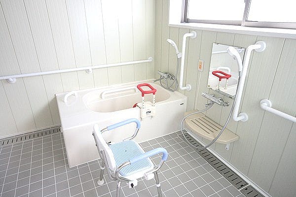 家族の家ひまわり宝積寺 浴室