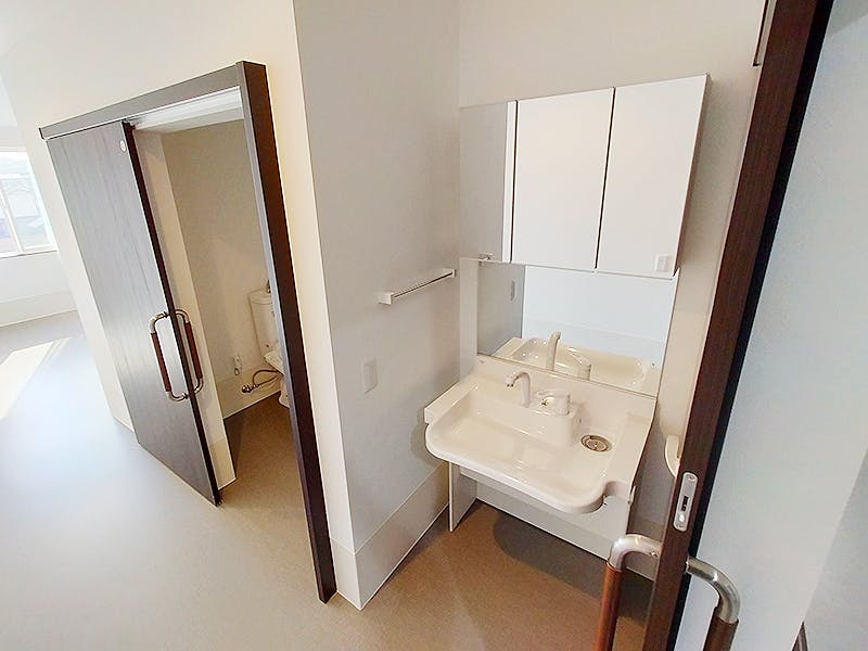 ハル日根野plum 居室