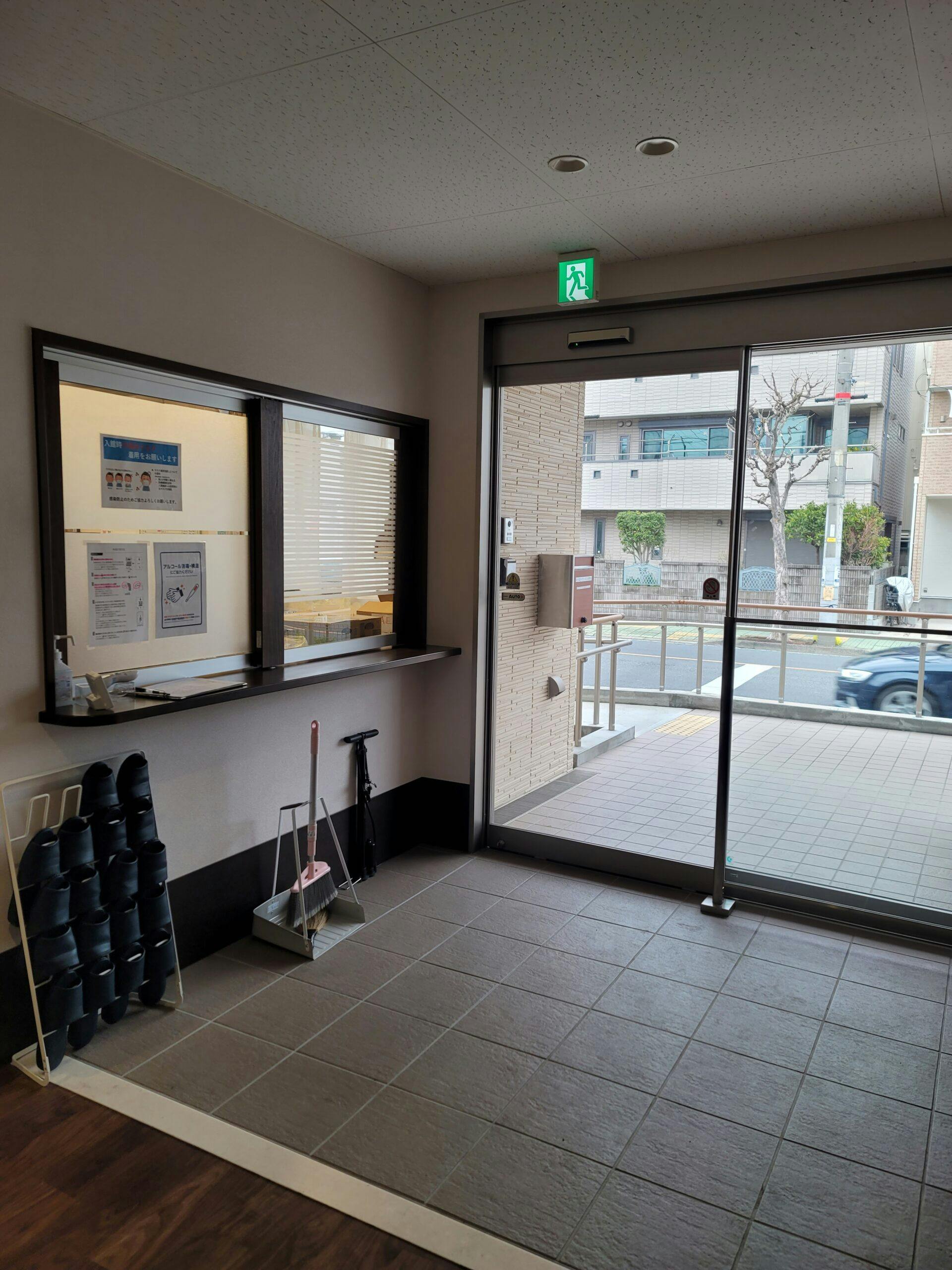 みつばメゾン川口西青木 玄関