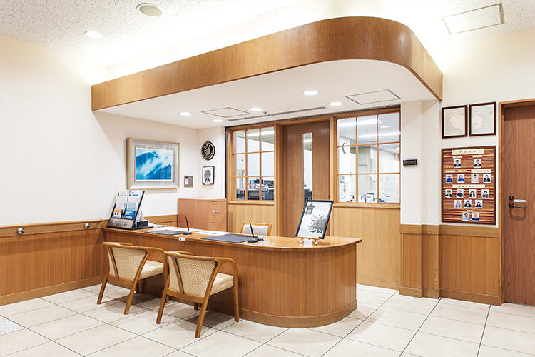 ゆうらいふ横浜 フロント