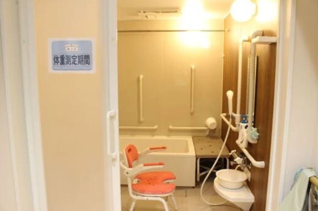 ハピネスしおんの里 浴室