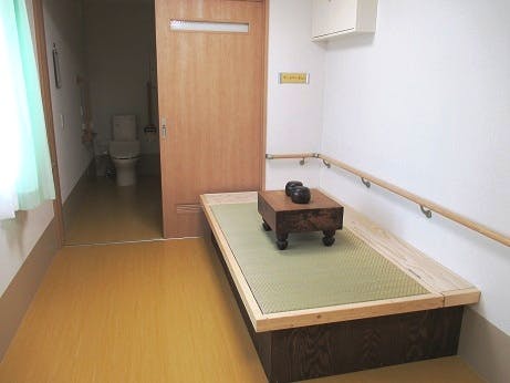 ゆかりの郷逢喜苑 玄関